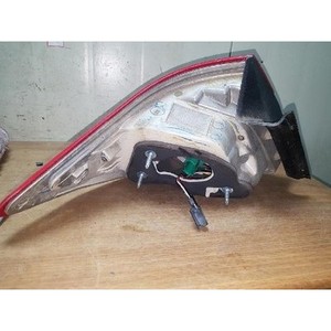 Luz Trasera Derecha Usada MKZ 6H631313504AG - Product Image 3