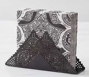 Porte-serviettes en acier inoxydable noir de forme triangulaire pour une table élégante et des ustensiles de cuisine dans les restaurants et les hôtels - Product Image 2