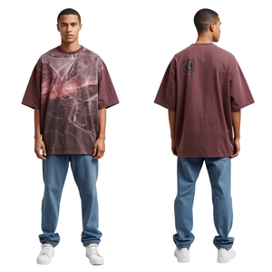 T-shirt de luxe pour homme, coupe ample et oversize, avec impression numérique artistique inspirée de la technologie, sérigraphie et impression en relief - Product Image 3