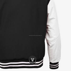 แจ็คเก็ตแขนหนังสีขาวขนแกะสีดำสไตล์คลาสสิกที่มีชื่อเสียงแจ็คเก็ตขนสัตว์และหนังแบบใหม่โลโก้ออกแบบได้ตามต้องการ - Product Image 6