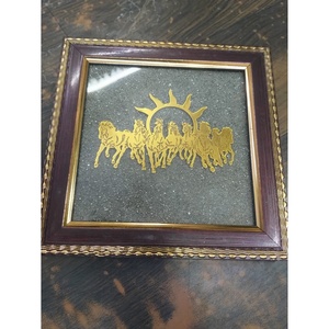 Prix d'usine, vente en gros, cadre photo 7 chevaux en quartz naturel, décoration intérieure, produits de thérapie spirituelle et de motivation en pierre, Feng Shui - Product Image 1