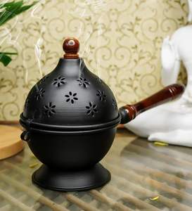 Decorative Islamic <b>Bakhoor</b> Incense <b>Burner</b> for Oud Chips Suitable for Ramadan Eid and Religious Celebrations - Product Image 5
