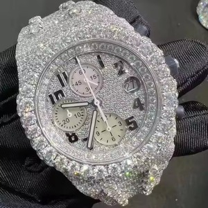 Montre chronographe de luxe Hip Hop entièrement sertie de pierres, cadran analogique, boîtier rond - Product Image 1
