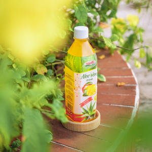 Jus d'Aloe Vera Naturel Kuice 500ml en Bouteille avec Pulpe d'Aloe Vera Saveurs de Fruits Nawon Produit de Jus de Fruits et de Légumes Fabriqué en Usine au Vietnam - Product Image 2