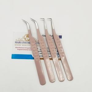 Pinzas Curvas de Aislamiento con Diseño de Corazón para Extensiones de Pestañas, Agarre Perfecto, Pinzas de Acero Inoxidable - Product Image 3