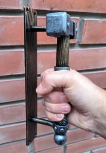 Battant de porte en fer forgé résistant à la rouille, style traditionnel durable, finition imitation bois exquise, facile à installer - Product Image 5