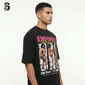 T-shirts graphiques vintage personnalisés, t-shirt streetwear surdimensionné, coton lourd, épaules tombantes, t-shirt imprimé pour homme, fabricant - Product Image 2