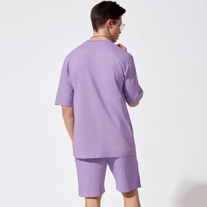 Ensemble d'été pour homme : T-shirt à manches courtes et short de sport (2 pièces) avec livraison incluse - Product Image 2