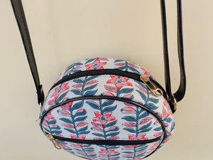 Sac bandoulière léger et pliable en coton durable, écologique, vintage, avec fermeture éclair, imprimé floral au bloc, style bohème pour femme - Product Image 3