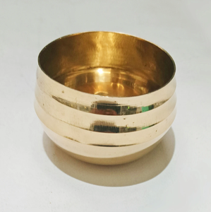 Tasse à mesurer ronde antique en laiton, faite à la main, dorée et polie, ustensile de cuisine domestique, tasse à mesurer le riz - Product Image 1