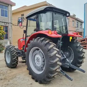 Tractor 4x4 de alta calidad, máquina usada
