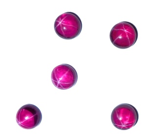 Rubí Estrella Transparente Redondo de 8x8 mm, 3 Quilates, Creado en Laboratorio, Cabujón Pulido con Efecto de Estrella de 6 Puntas para Joyería - Product Image 6