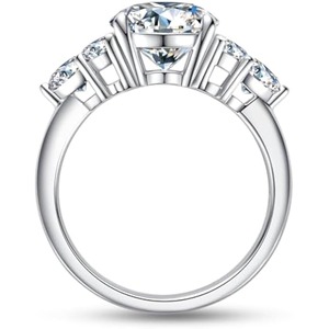 Top Selling Custom Moissanite Diamond <b>Ring</b> 925 Sterling Silver Bridal <b>Wedding</b> <b>Ring</b> for Ladies Available at Factory Price - Product Image 5