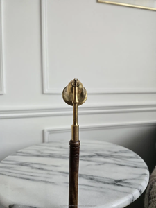 Éteignoir à bougie vintage en laiton et bois en forme de cloche Éteignoir à bougie vintage en laiton par Azora Industries - Product Image 5