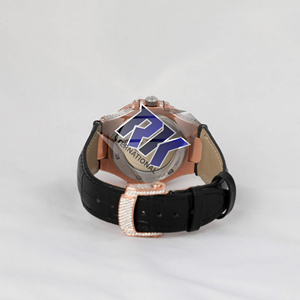 Montre de luxe personnalisée avec incrustations de moissanite en or rose, cadran blanc et bracelet en cuir 20 mm, verre analogique - Product Image 2