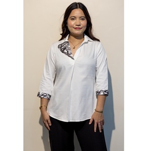 เสื้อเชิ้ตแขนยาวมีสไตล์สำหรับผู้หญิงที่มีเสน่ห์แฟชั่นทันสมัย ซื้อโดยตรงจากซัพพลายเออร์ - Product Image 1