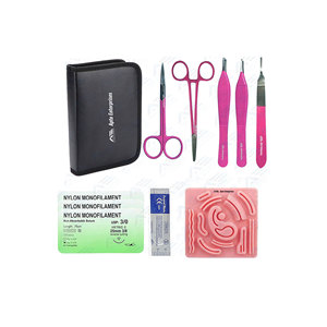 Kit de suture avec boîte à instruments Source d'alimentation manuelle pour usage médical et vétérinaire Forceps Medic Instruments Équipements médicaux - Product Image 1