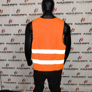 เสื้อกั๊กนิรภัยขายดี ขายส่ง เสื้อกั๊กทำงาน ระบายอากาศ แห้งเร็ว สำหรับผู้ชาย ผลิตในปากีสถาน - Product Image 5