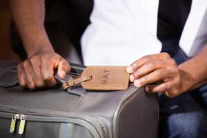 ป้ายติดกระเป๋าหนังแท้ทำมือ ป้ายติดกระเป๋าเดินทางสุดหรู ป้ายชื่อกระเป๋าเดินทางแบบปกปิดข้อมูลส่วนตัว ป้ายชื่อกระเป๋าเดินทางแบบกำหนดเอง LMP-0171 - Product Image 3