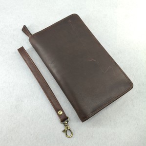 Vintage Crazy Horse Leather Passport Holder Card Sleeves Organizer <b>Purse</b> Men's Wallets Rivet Wrist RFID Blocking Ladies Clutches - Product Image 4