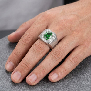 Anillo de Sello Ovalado para Hombre de Plata de Ley 925 con Esmeralda, Cuarzo y Circonita Cúbica, Engaste de Garras, Chapado en Plata, Clásico Cristiano - Product Image 4