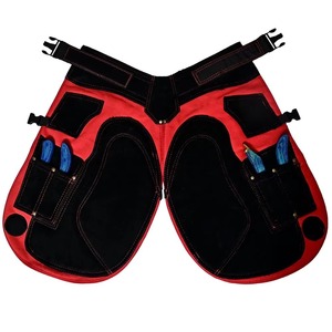 Protège-jambes de fermeur en daim personnalisé, robuste et réglable, pour le soin des sabots et la protection des jambes des chevaux - Product Image 2