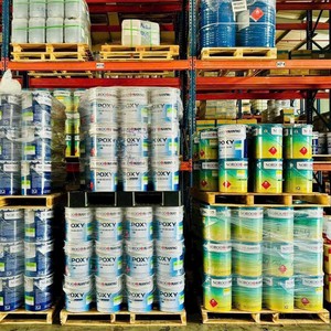 Recubrimiento Líquido de Poliuretano 2K - Alto Brillo, Resistente a los Rayos UV y Antiamarilleamiento para Equipos de Pintura Industrial de Acero y Embarcaciones - Product Image 5