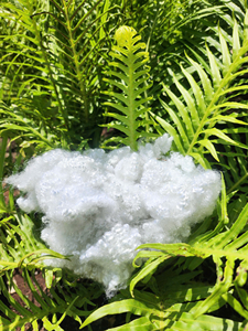 Fibra de Poliéster Reciclada Siliconizada Hueca Conjugada HCD de 15Dx64mm, 100% Poliéster, Anti-Distorsión, Anti-Estática, para Relleno de Almohadas - Product Image 5