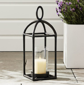 Charmante lanterne de table en argent brossé, avec des panneaux en verre transparent et une chaleureuse bougie LED, disponible à prix de gros. - Product Image 6