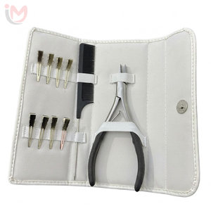 Kit d'outils pour extensions de cheveux, pinces en acier inoxydable, pinces à cheveux pour le sectionnement, peigne à queue de rat, ensemble dans une pochette en cuir blanc - Product Image 3