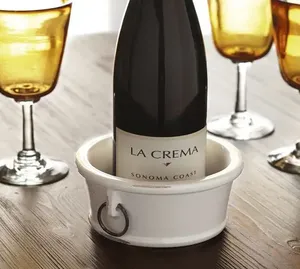 Sous-verre élégant et minimaliste en métal argenté pour bouteilles, idéal pour la maison, le bar, la cuisine, la table à manger ou comme cadeau – Design moderne - Product Image 6