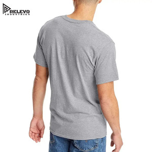 T-shirt en coton pour homme Relevo Industries, coupe classique, col rond, manches courtes, imprimé, logo sur le devant, gris, jersey décontracté, tricoté - Product Image 3