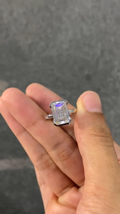 แหวนหมั้นเพชรทรงเหลี่ยมมรกตทองคำขาว 14K ปรับขนาดได้ เครื่องประดับแต่งงานสำหรับทั้งชายและหญิง - Product Image 5