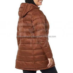 Veste bouffante simple de meilleure qualité pour dames, manteau d'hiver isolé et chaud, résistant à l'eau en vente de gros - Product Image 6