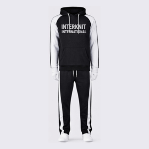 ชุดวอร์มมีฮู้ดสำหรับผู้ชายจาก Interknit International ดีไซน์สีสันตัดกัน เสื้อแขนยาวและกางเกงขายาว สไตล์สปอร์ต เหมาะสำหรับใส่ในฤดูใบไม้ร่วง - Product Image 3