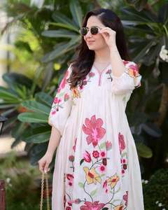 Robe de soirée et de tous les jours de créateur, brodée, avec doublure en microfibre et rayonne, longueur 50 pouces - Product Image 2