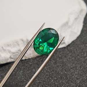 Esmeralda de Corte Ovalado, Gema Facetada en Forma de Huevo, Esmeralda Verde Intensa, Múltiples Tamaños a Elegir C07E - Product Image 1