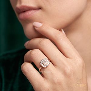 Anillo de Eternidad con Halo Floral en Oro Rosa, Diamante Cultivado en Laboratorio, Corte Brillante Redondo, Joyería Fina para Propuesta de Matrimonio, para Damas - Product Image 6