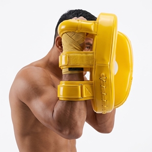 Cibles de frappe en cuir de vachette jaune Dumela – Équipement d'entraînement durable pour les arts martiaux - Product Image 4