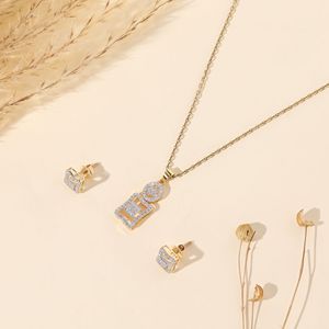 Collier pendentif géométrique en diamant de culture, or blanc, pendentif ovale et carré, bijoux minimalistes pour mariée, cadeau pour femme - Product Image 2