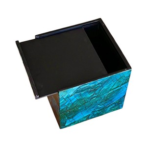 Boîte à mouchoirs carrée en nacre bleue faite à la main, porte-serviettes - Product Image 4