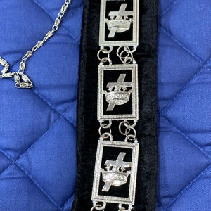 Collier de chaîne de loge bleue sur mesure de haute qualité, plaqué argent avec doublure en velours bleu, nouveau produit artisanal en métal pour insignes maçonniques - Product Image 4