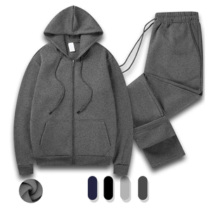 ชุดกีฬาฟุตบอลผู้ชายแบบปรับแต่งได้ ลายพิมพ์นูนแบบดิสเทรส ทรงสลิมฟิตสำหรับทุกเพศ เหมาะสำหรับการฝึกซ้อม - Product Image 4