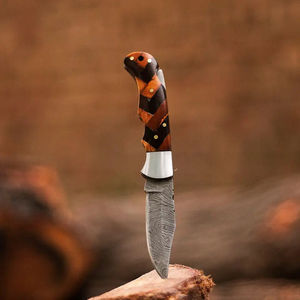 Cuchillo de Bolsillo Multifuncional de Acero de Damasco Hecho a Mano Personalizado OEM Burraq con Funda de Cuero de 8 Pulgadas, Regalo de Aniversario para Padrinos de Boda - Product Image 2