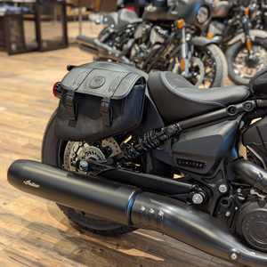 Offre de vente au détail pour NOUVELLES motos cruiser de taille moyenne, 999 cm³, refroidies par liquide, V-Twin, boîte de vitesses manuelle à 5 rapports - Product Image 3