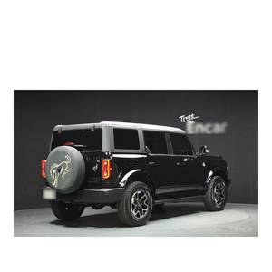 Ford Bronco 2.3 Outer Banks 2024, 9,571 km, Automático, Asientos de Cuero, Volante a la Izquierda, Cámara Trasera - Product Image 2