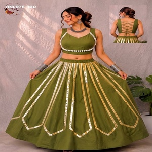 Nuevo lehenga de rayón con diseño Gota Patti y vuelo completo - Trabajo artesanal Kodi y blusa elegante a juego. Proveedor indio. - Product Image 1