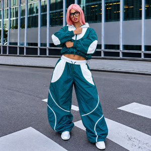 Private Label 150 GSM Womens Windbreaker Jacket <b>Track</b> <b>Pants</b> <b>Nylon</b> Windbreaker Set for Streetwear Brands - Product Image 3