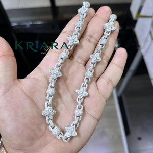 Women's S925 Silver Rhodium Plated Moissanite <b>Statement</b> <b>Necklace</b> Flower Shape Pavé Setting Figaro Chain Luxury Party Jewelry - Product Image 2
