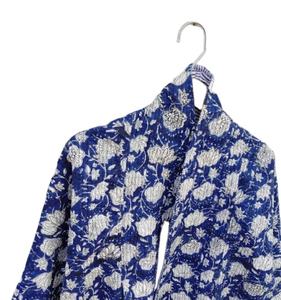 Chaqueta con cinturón Unisex de manga larga con estampado personalizado, moda de invierno, hecha a mano - Product Image 2